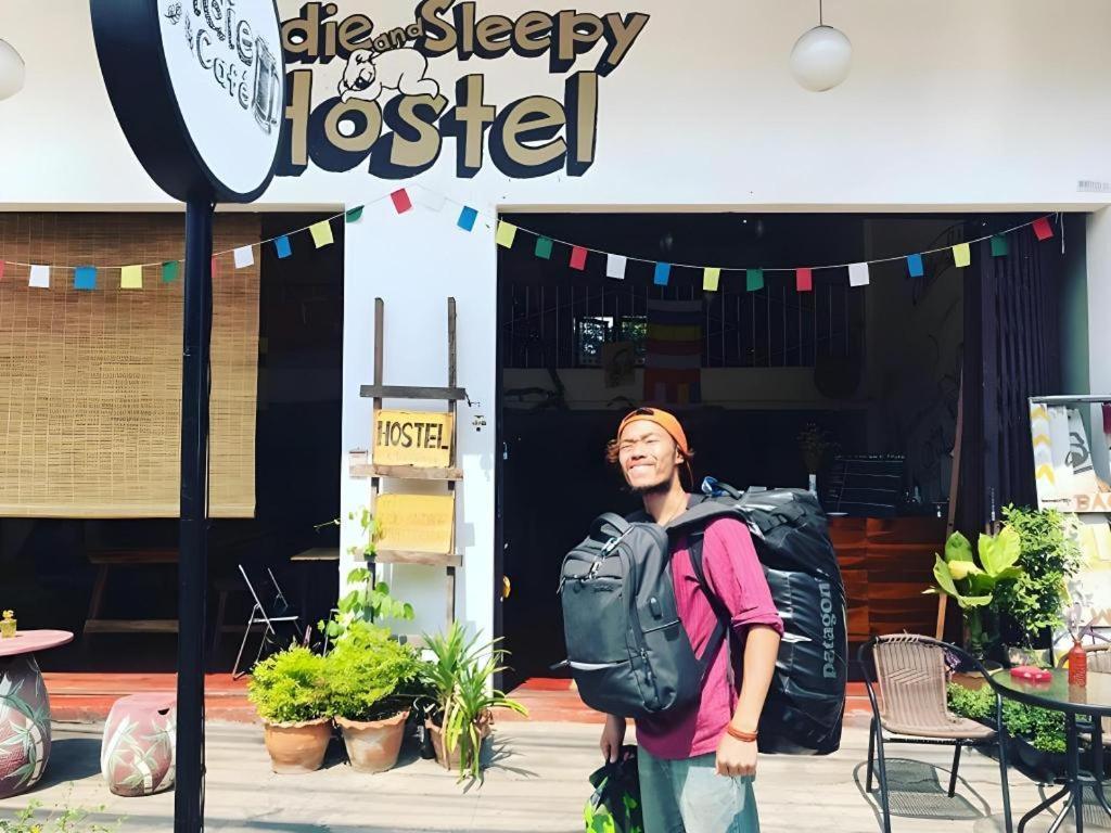 Oldie And Sleepy Hostel Udon Thani Exteriér fotografie