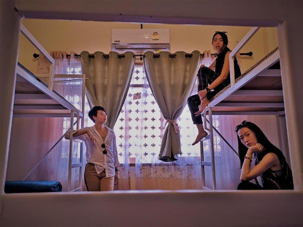 Oldie And Sleepy Hostel Udon Thani Exteriér fotografie